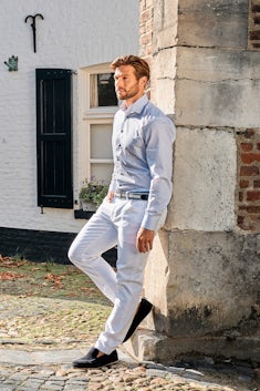 Wit modern fit easy care overhemd met blauw/grijze print 0142837-911-000-000